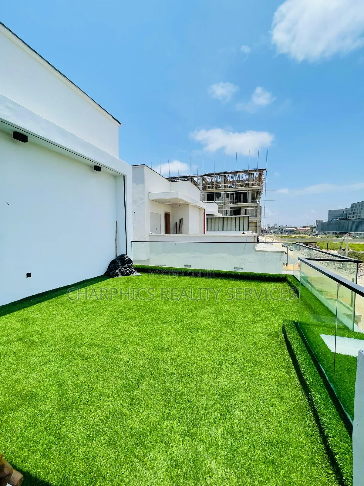 5bdrm Duplex in Lekki Phase 1 for sale in Lekki Phase 1