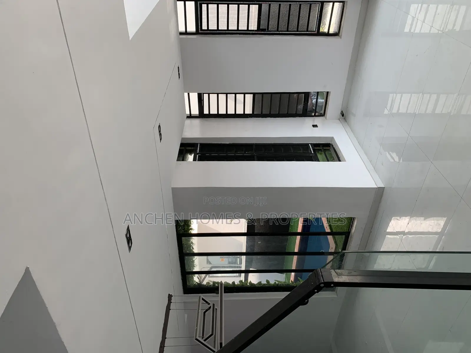 5bdrm Duplex in Ikota Gra, Lekki for sale in Lekki
