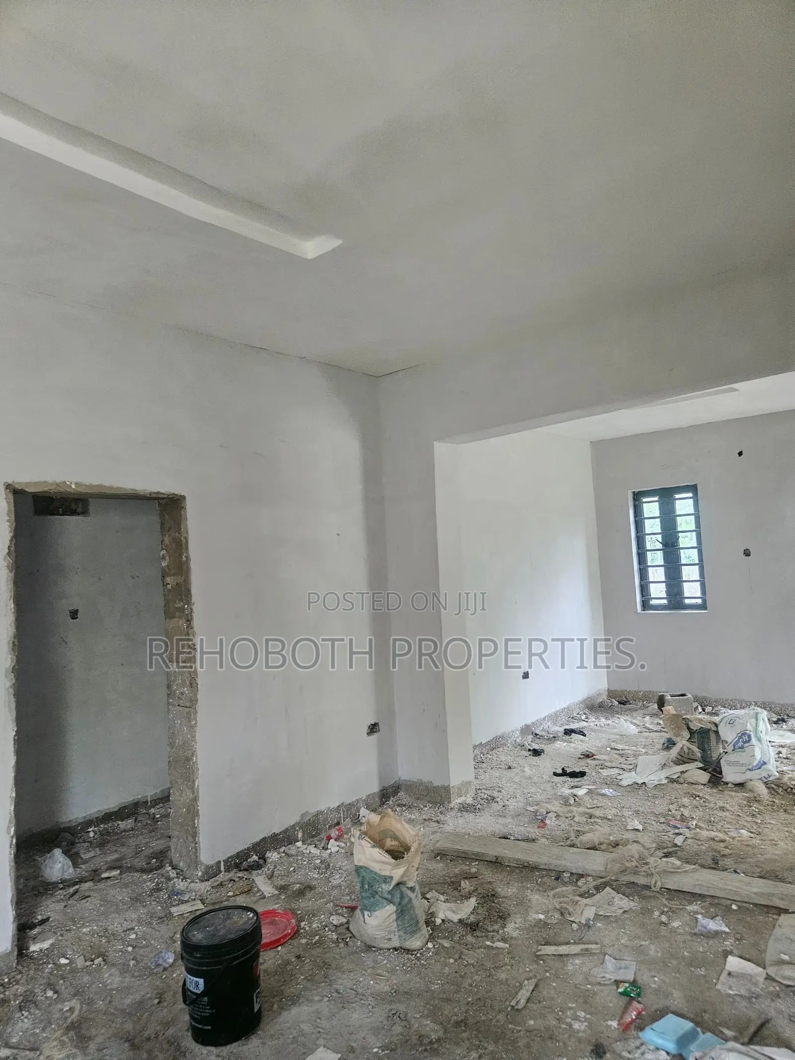 3bdrm Bungalow in Ayilara Estate, Ibadan for sale in Ibadan