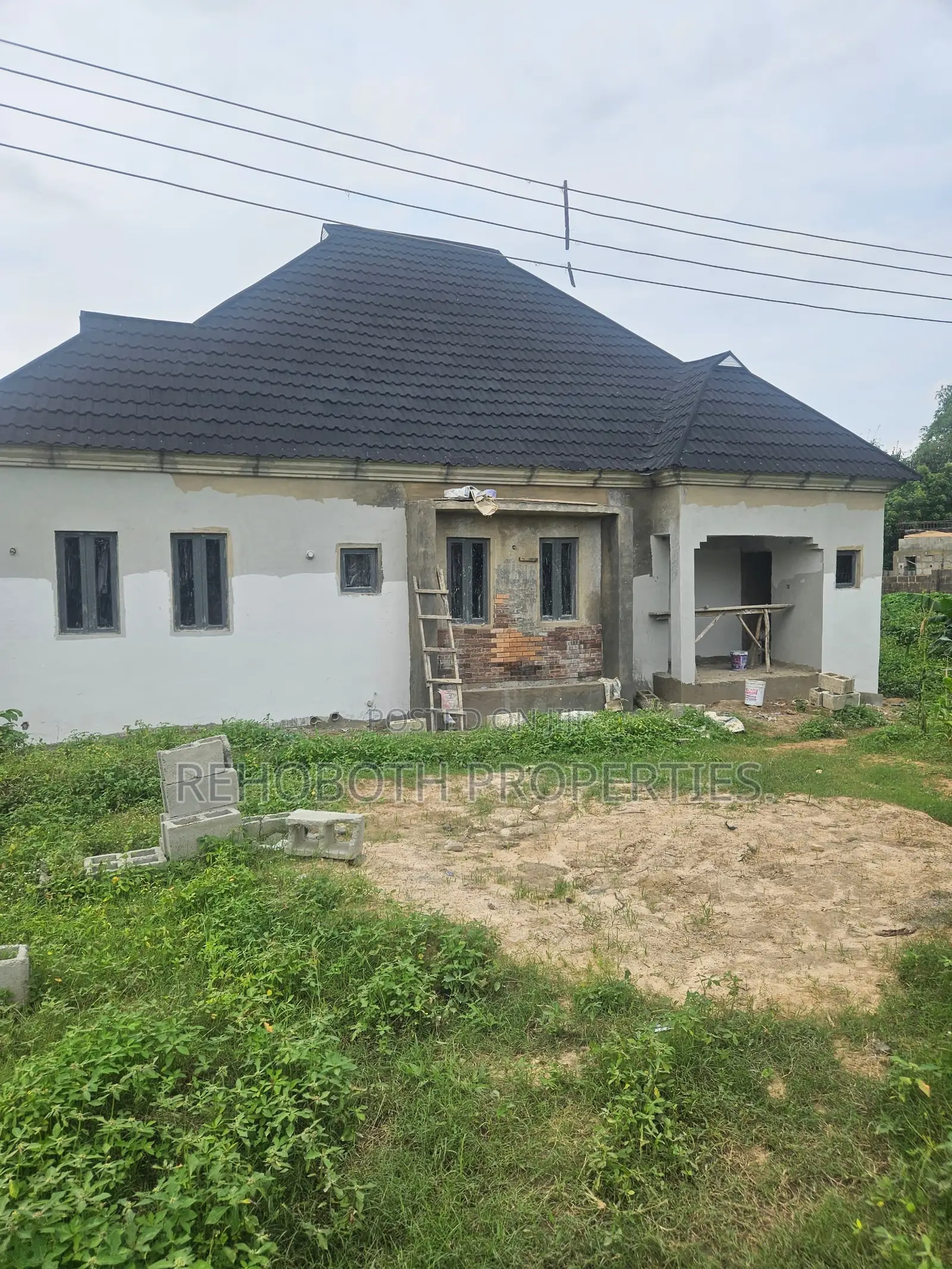 3bdrm Bungalow in Ayilara Estate, Ibadan for sale in Ibadan