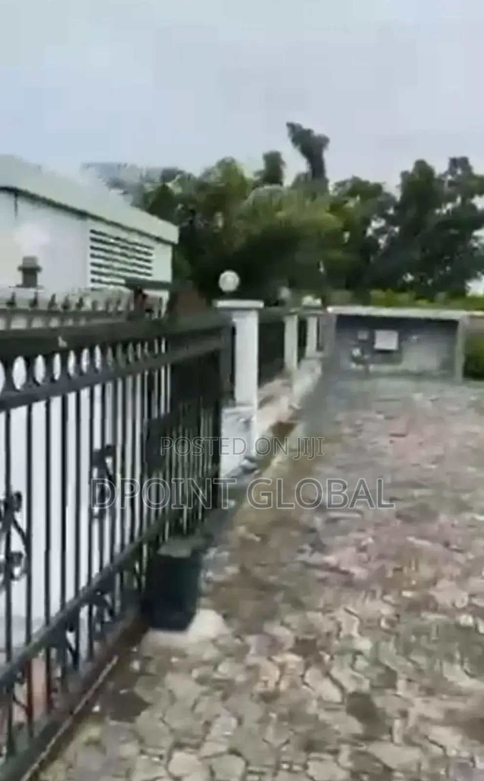 5bdrm Duplex in In Estate, Ajah for sale in Ajah