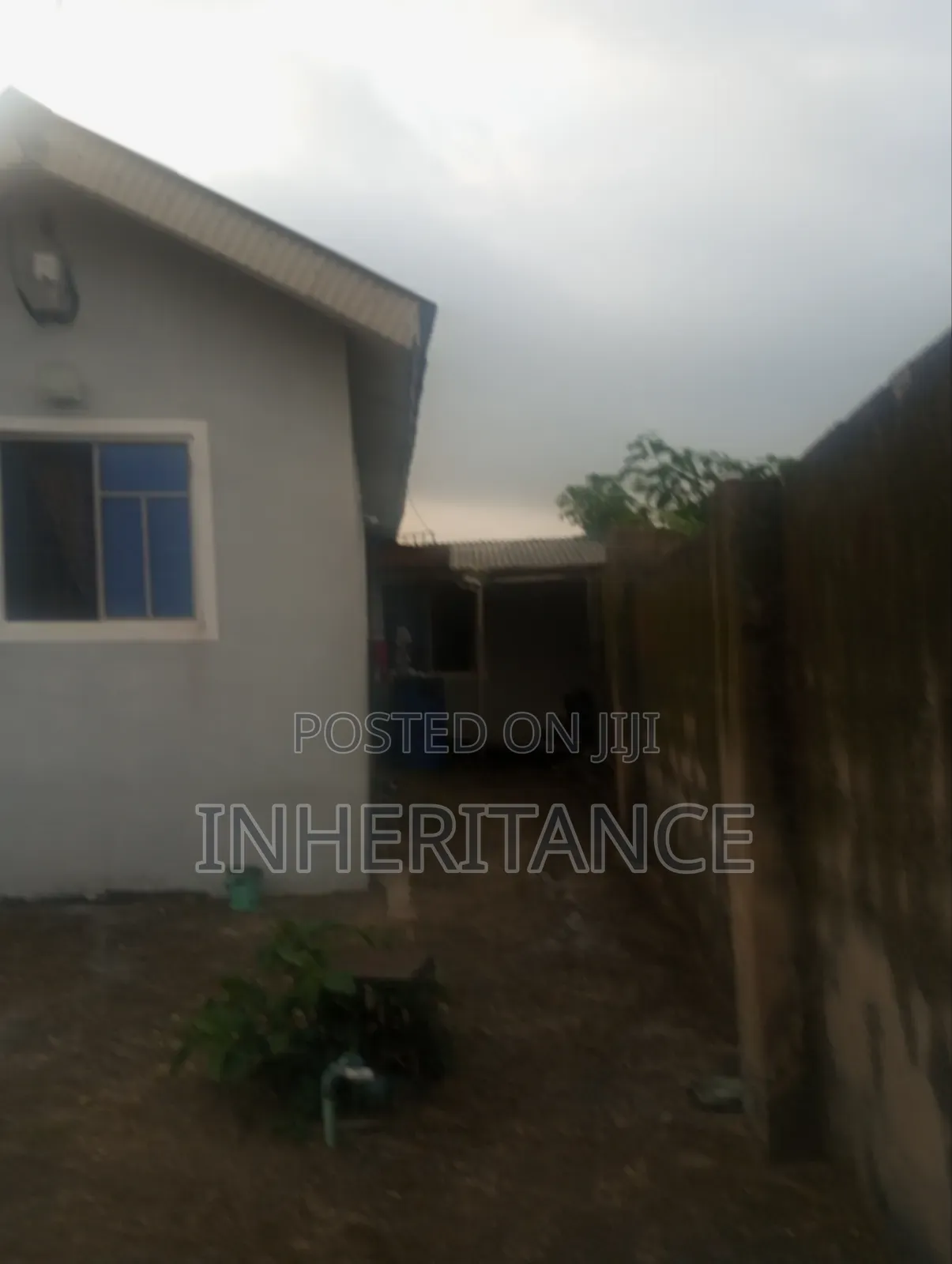 Furnished 2bdrm Bungalow in Innec, Agric for sale in Agric
