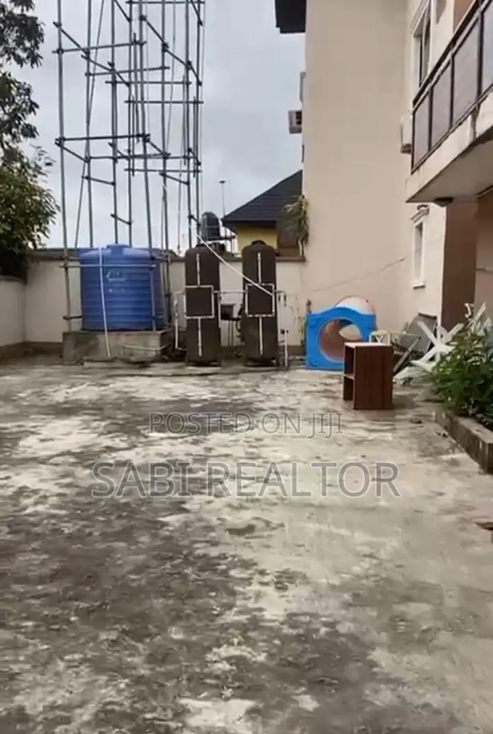 Furnished 9bdrm Duplex in Ajao Estate for sale in Ajao Estate