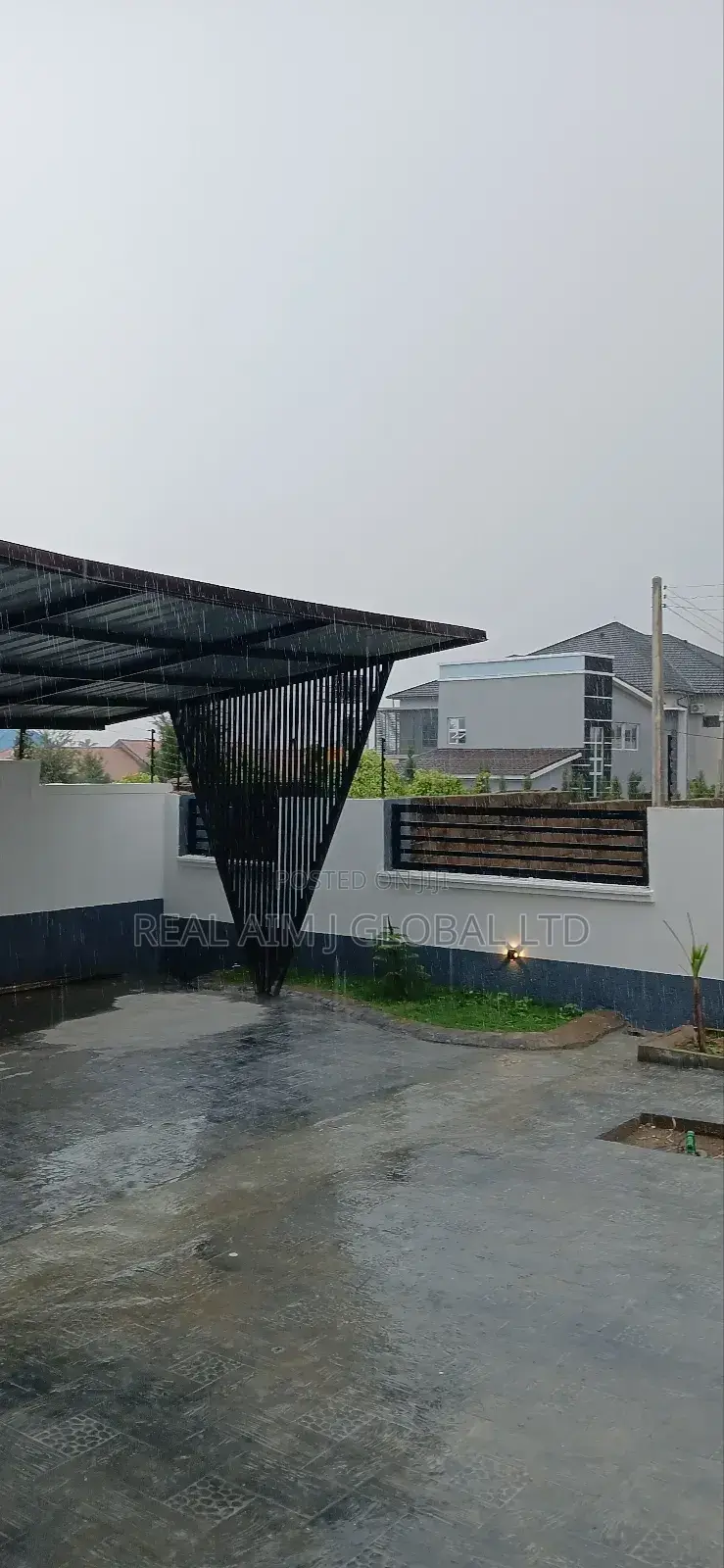 3bdrm Bungalow in Jos for sale in Jos