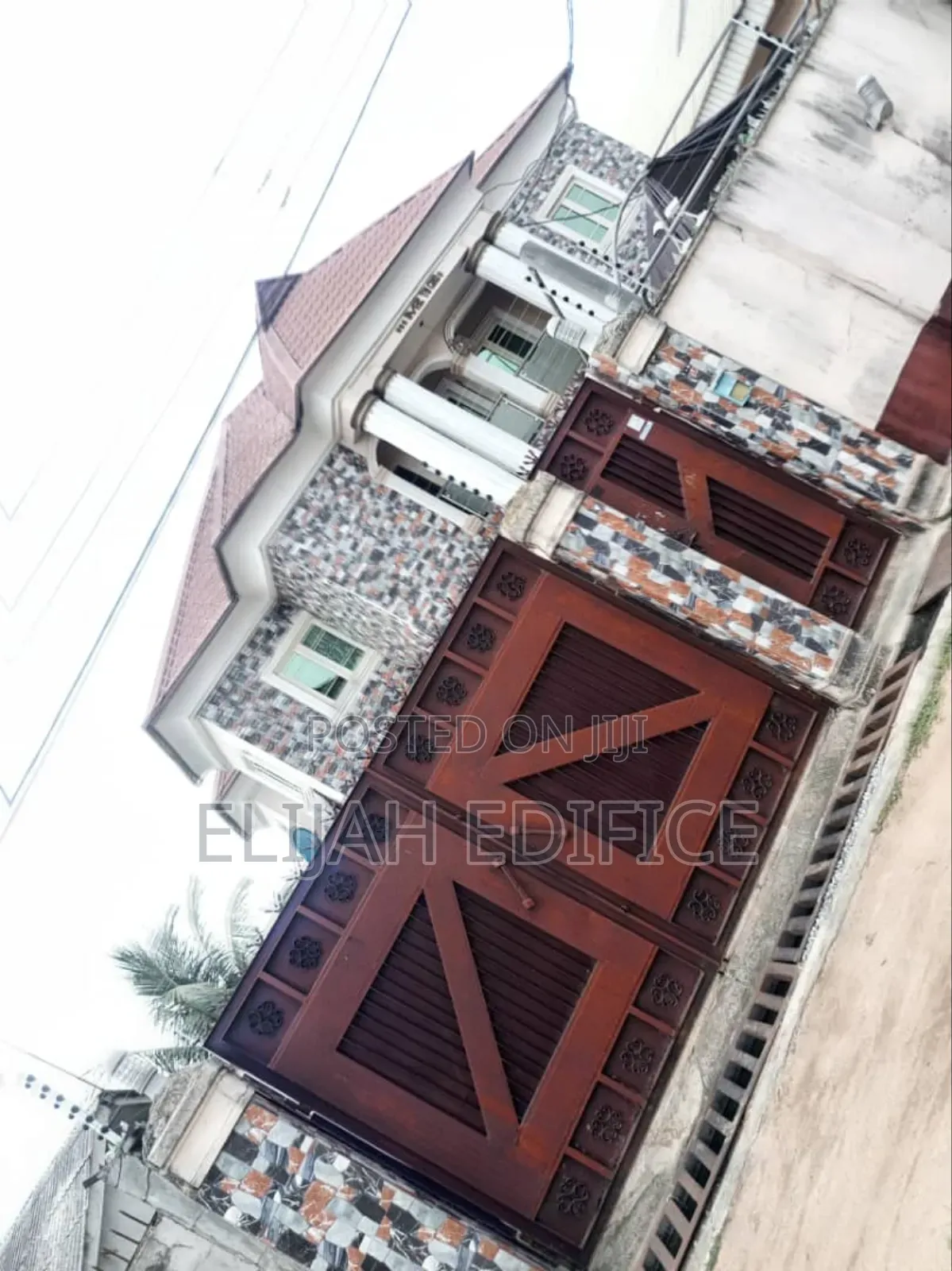 Furnished 12bdrm Duplex in Command, Meiran for sale in Meiran