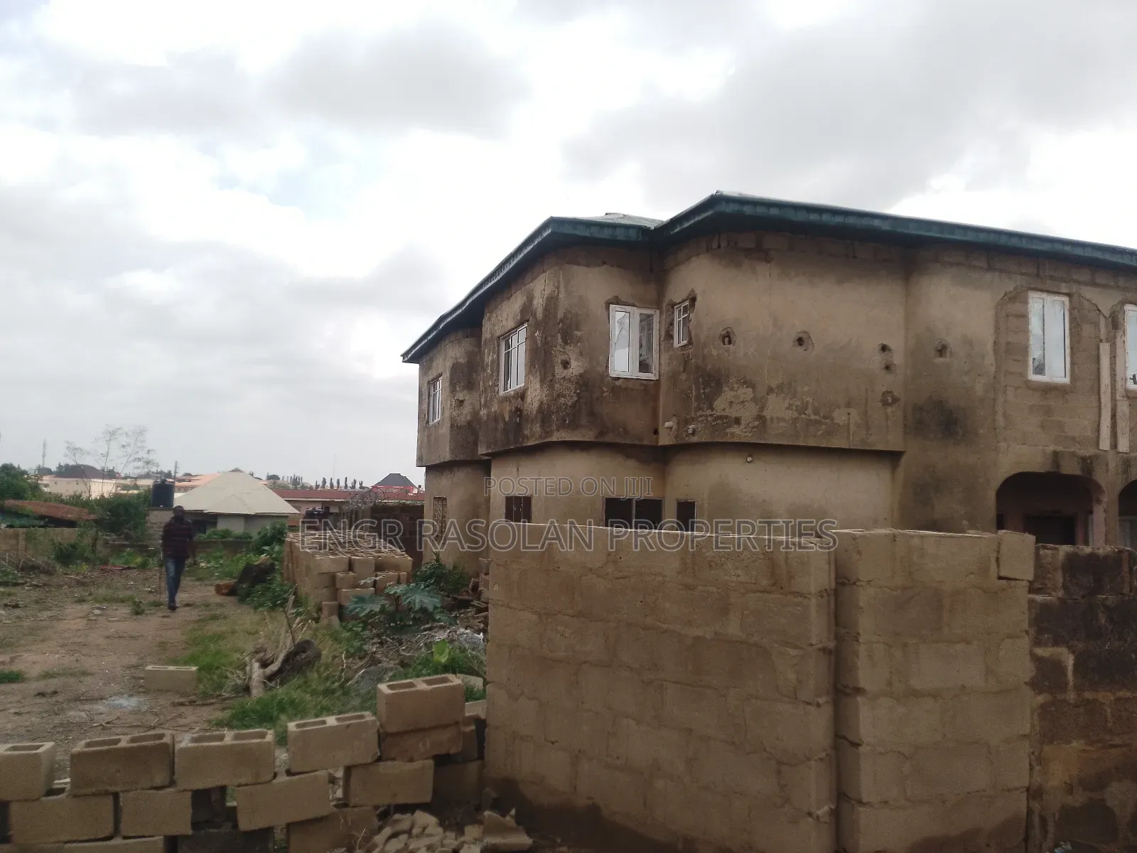 4bdrm Block of Flats in Gaa Akanbi Omosebi, Ilorin South for sale in Ilorin South