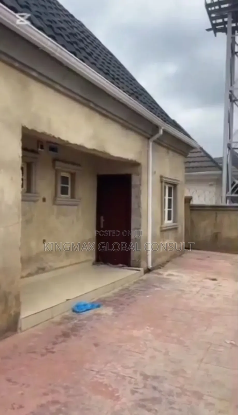 5bdrm Duplex in Guzape District for sale in Guzape District
