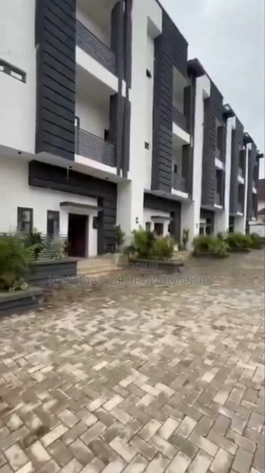 5bdrm Duplex in Life Camp Abuja for sale in Life Camp