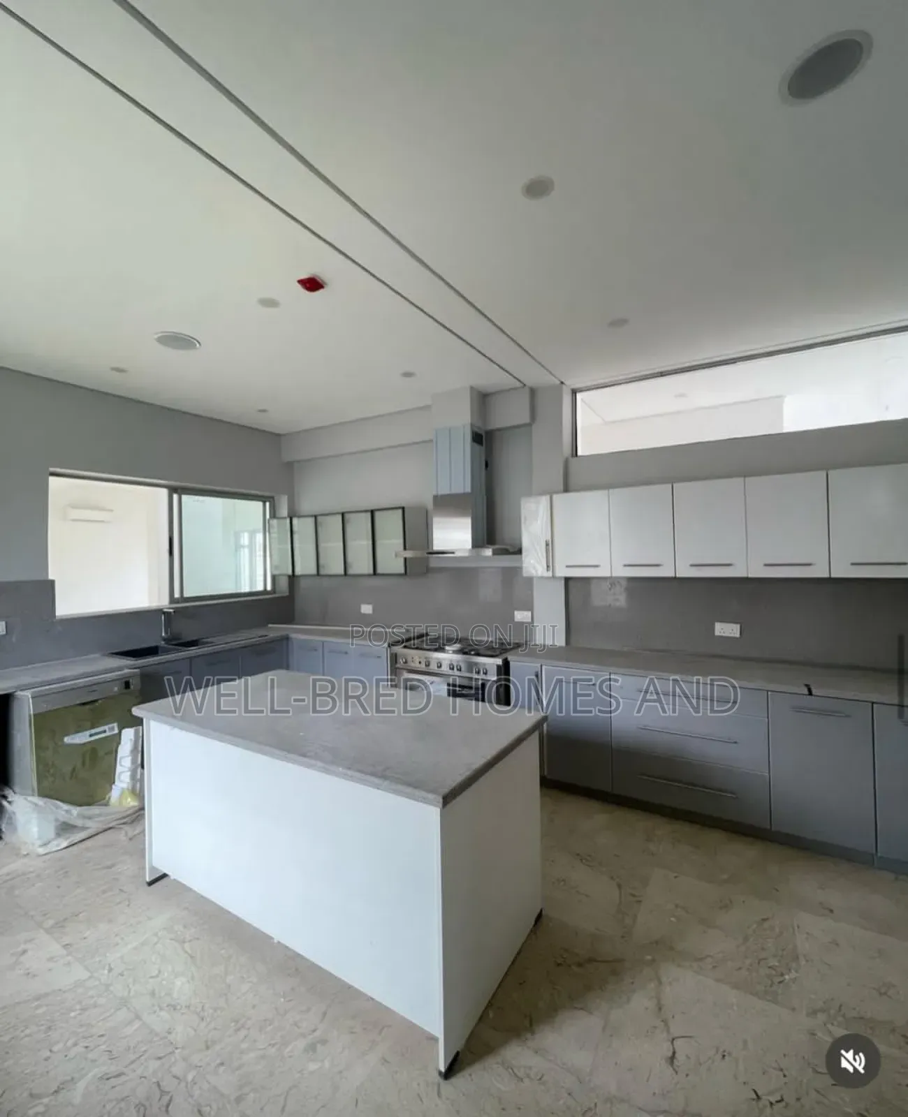 5bdrm Duplex in Lekki Phase 1 Lekki for sale in Lekki Phase 1