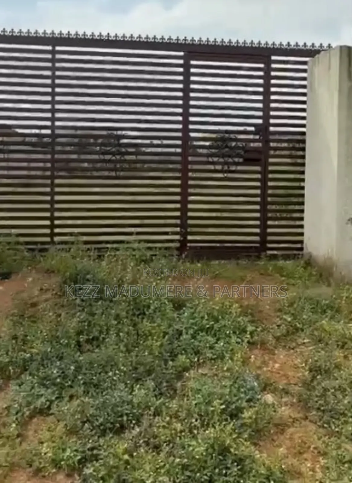 For Sale : Global Cofo Fenced 1007 SQMTRS at Gra Phase 8, Eliozu, Ph in Port-Harcourt