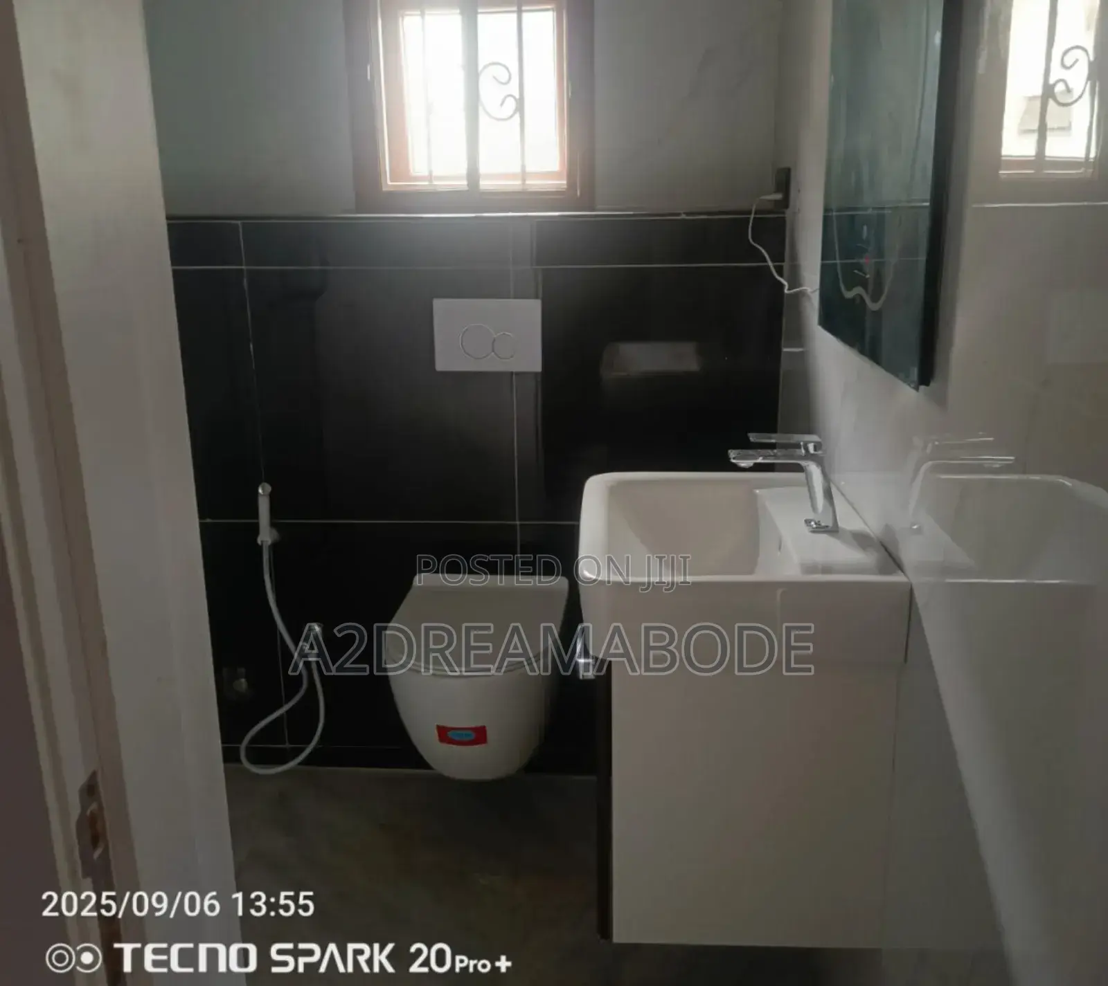 6bdrm Duplex in Ikeja Gra for sale in Ikeja
