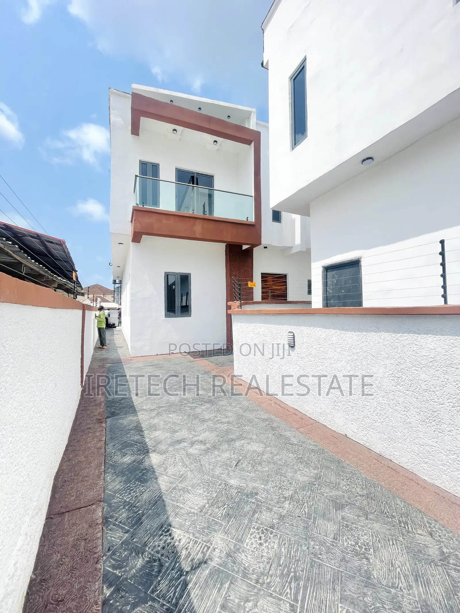 4bdrm Duplex in Abijo Axis Lagos, Ajah for sale in Ajah