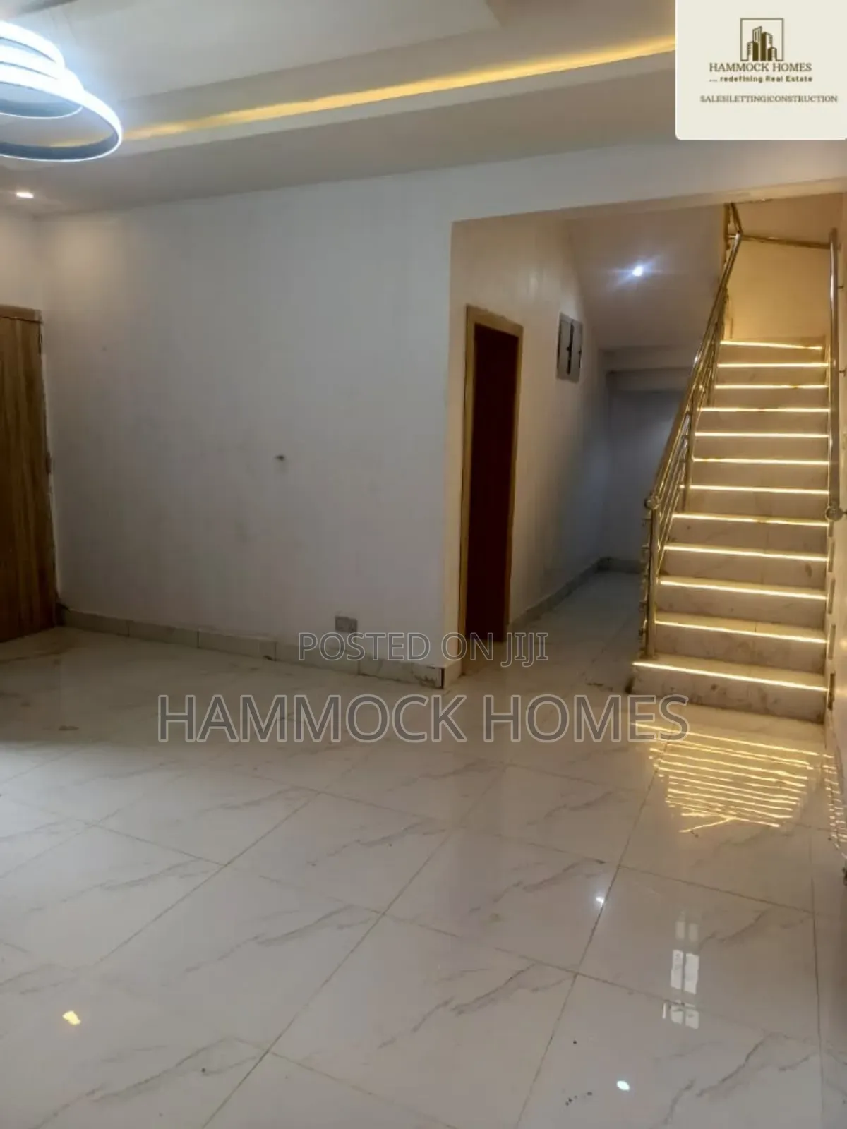 4bdrm Duplex in Jericho Gra for sale in Jericho