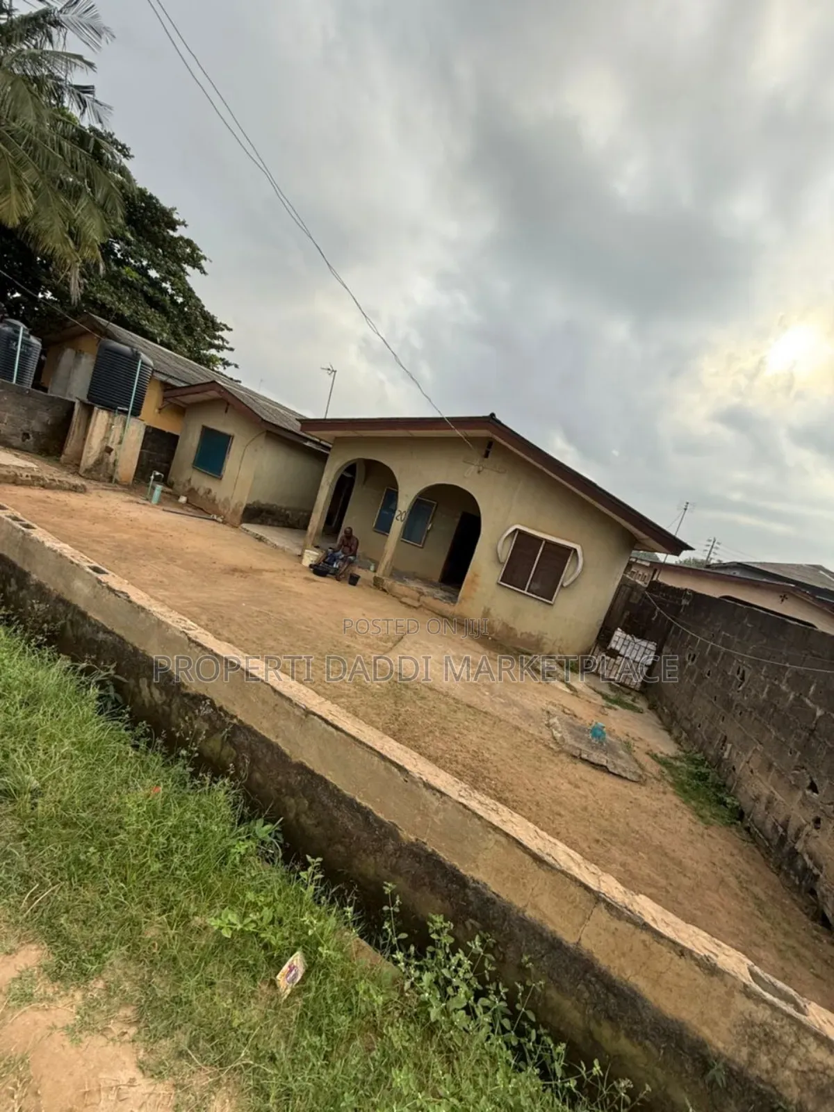3bdrm Bungalow in Ayobo for sale in Ayobo