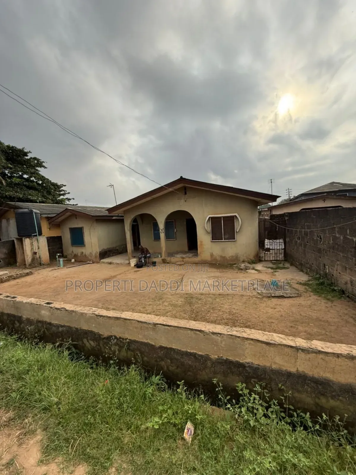 3bdrm Bungalow in Ayobo for sale in Ayobo