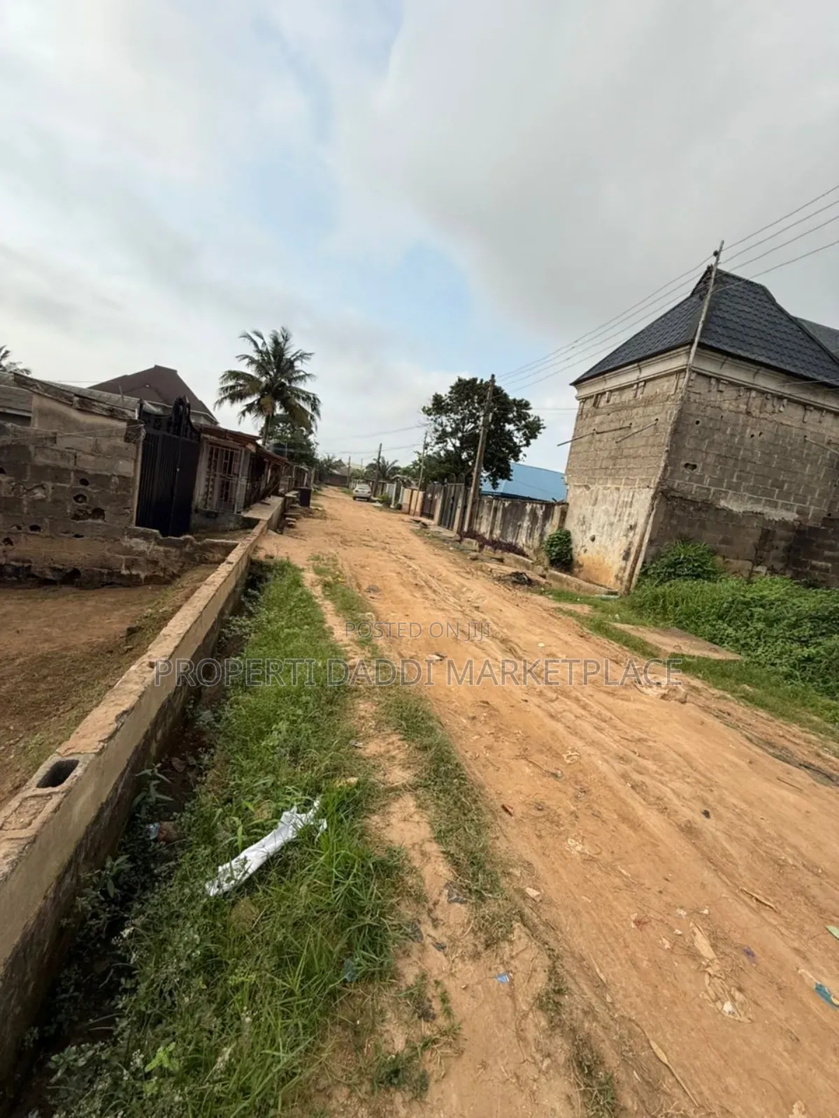 3bdrm Bungalow in Ayobo for sale in Ayobo