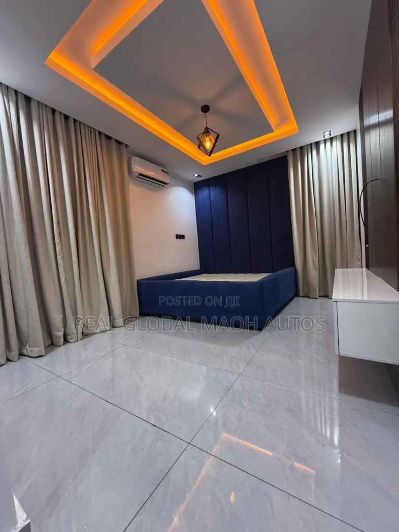 Furnished 2bdrm Apartment in Oba Lateef Adam, Capitol for sale in Capitol