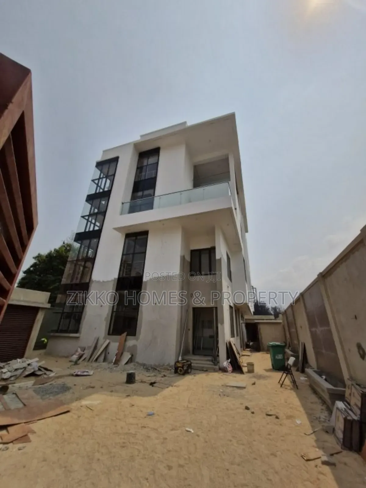5bdrm Duplex in Banana Island, Ikoyi for sale in Ikoyi