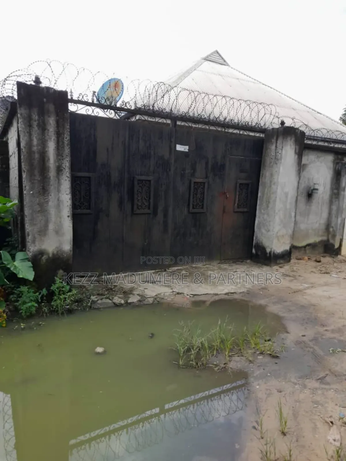 3bdrm Bungalow in Umuwein , Igwuruta, Port-Harcourt for sale in Port-Harcourt