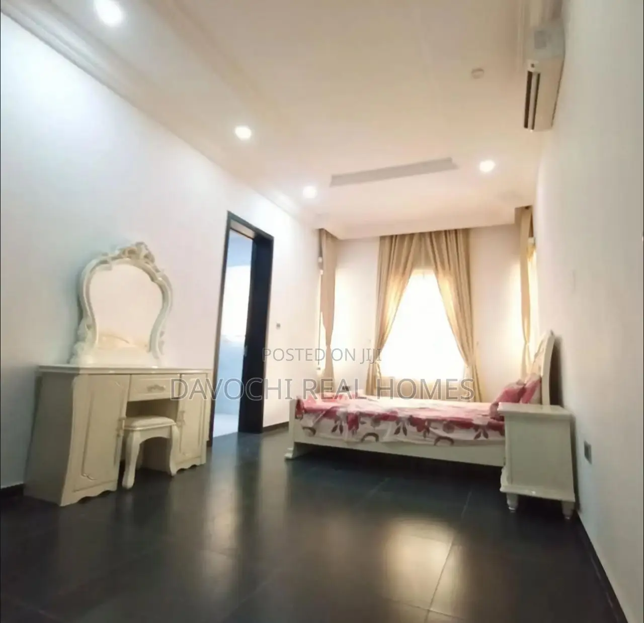 Furnished 3bdrm Apartment in Lekki Phase1 for rent in Lekki Phase 1