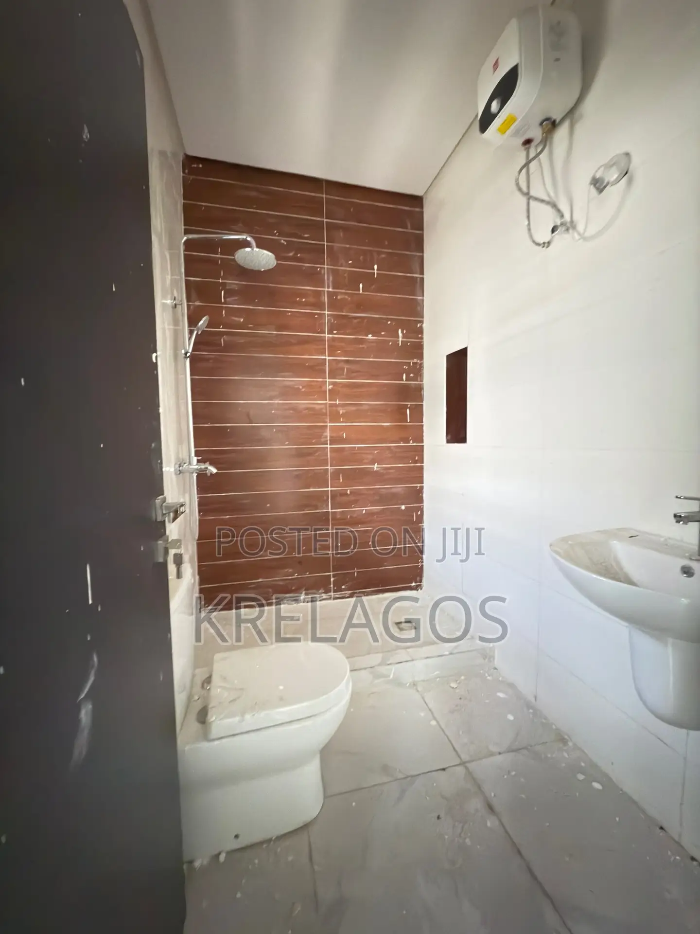 4bdrm Duplex in Ikate for sale in Ikate