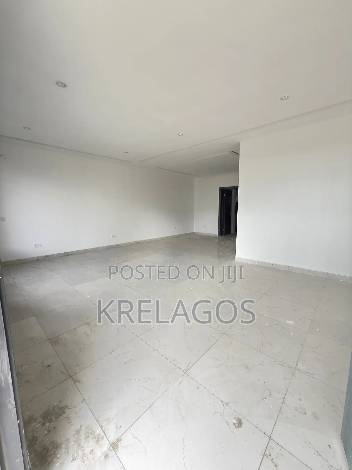 4bdrm Duplex in Ikate for sale in Ikate