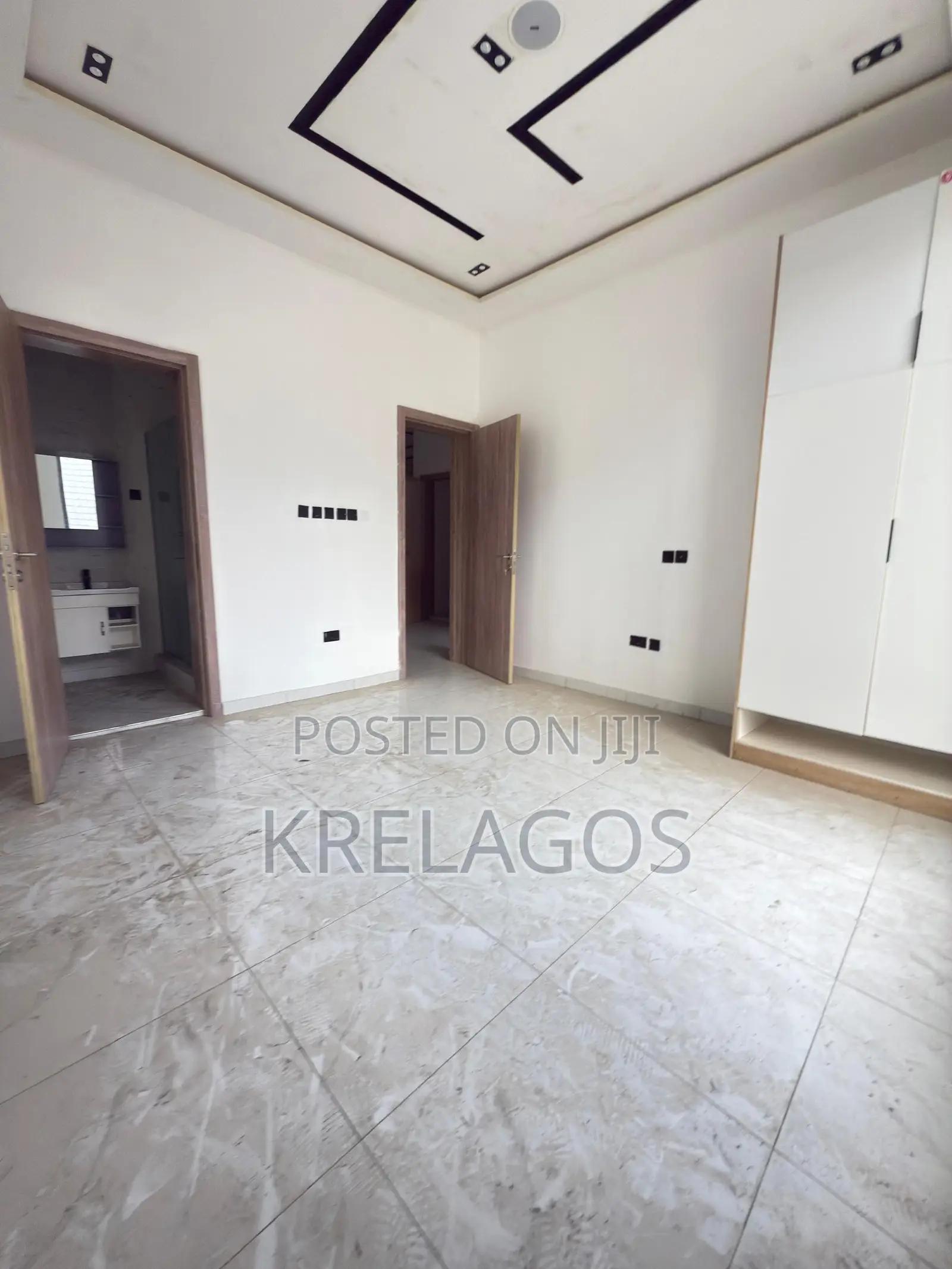 2bdrm Apartment in Ikate for sale in Ikate