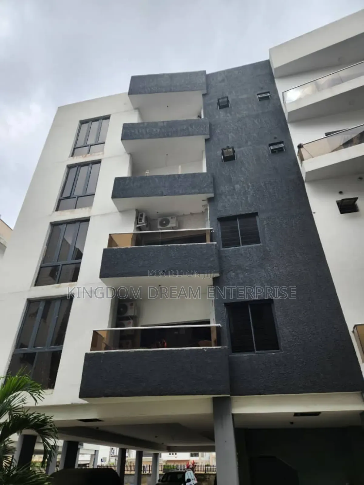 4bdrm Maisonette in Seagate Estate Lekki for rent in Off Lekki-Epe Expressway