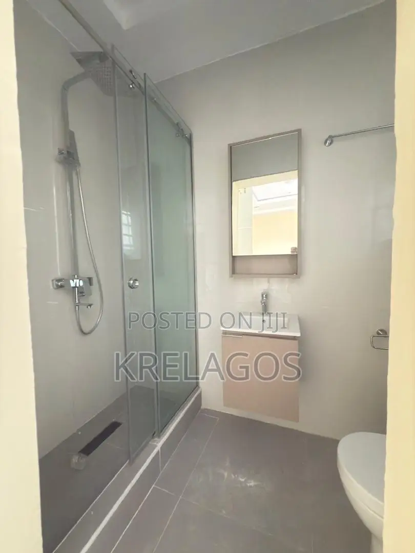 2bdrm Apartment in Ikate for sale in Ikate