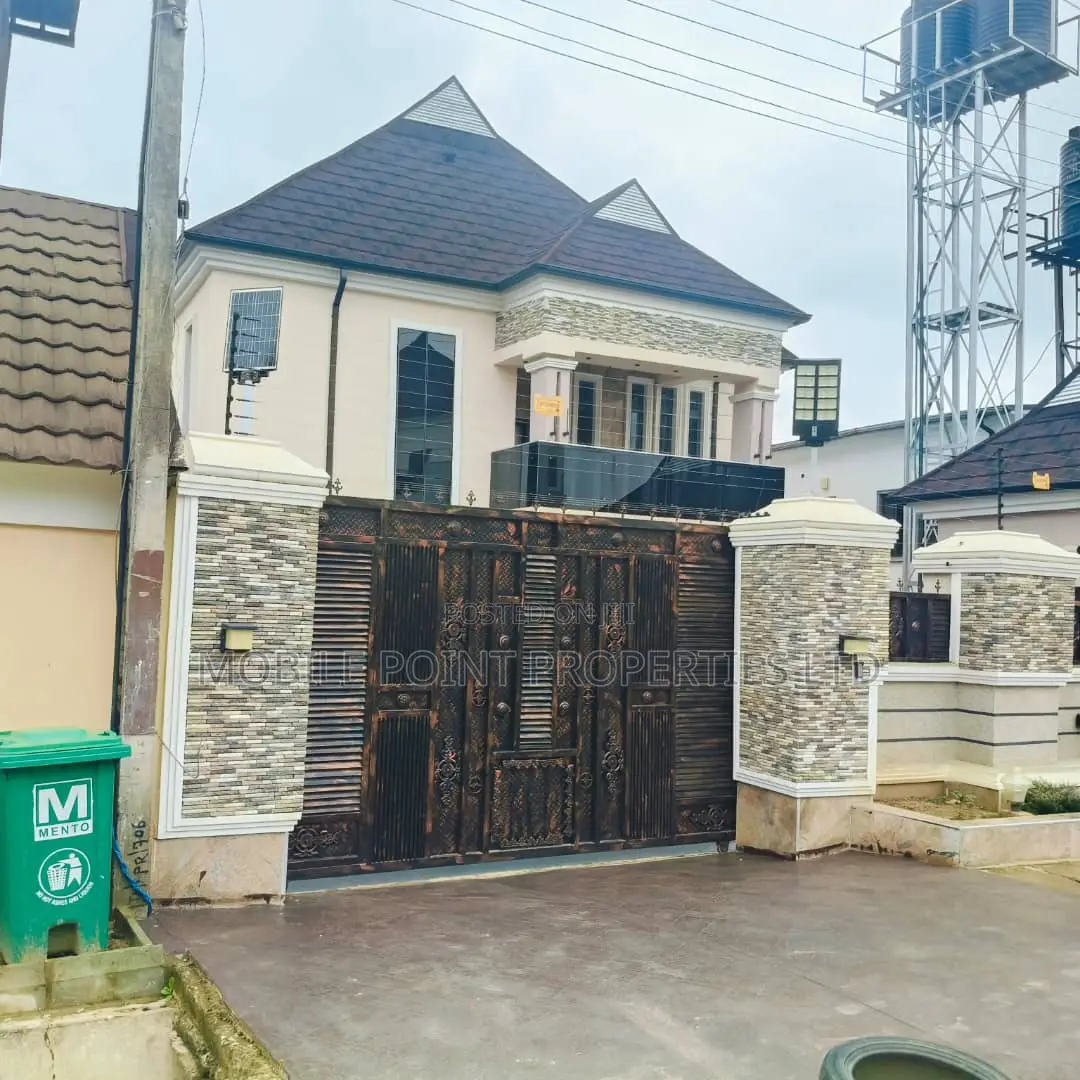 5bdrm Duplex in Apo Resettlement for sale in Apo Resettlement