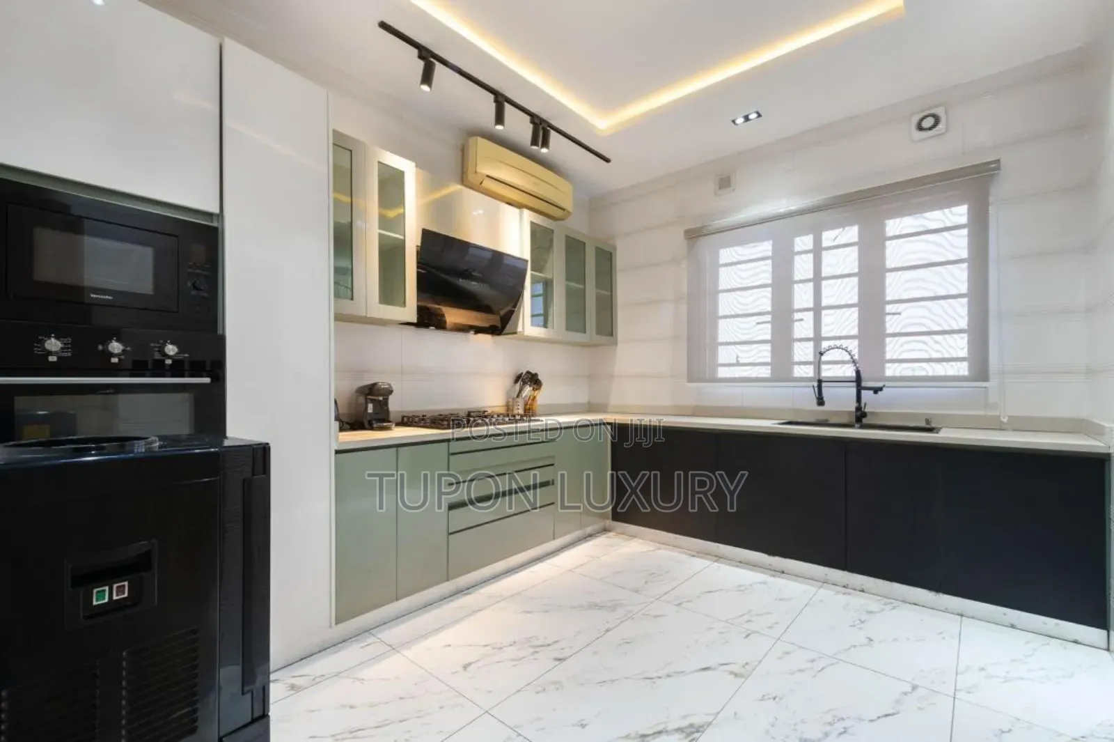 Luxury 2bedroom Penthouse Duplex With Ps5 Gym With Balconies in Lekki Phase 1