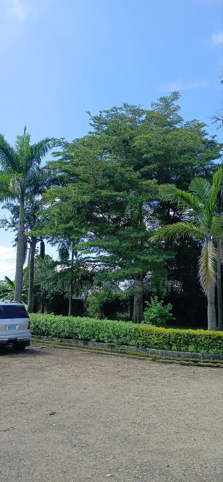 4bdrm Duplex in Jos for sale in Jos