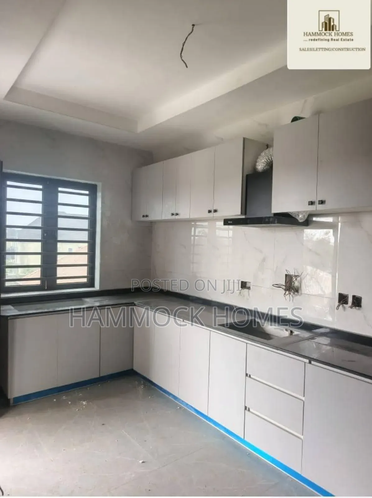 2bdrm Block of Flats in Okebadan Estate, Akobo for rent in Akobo