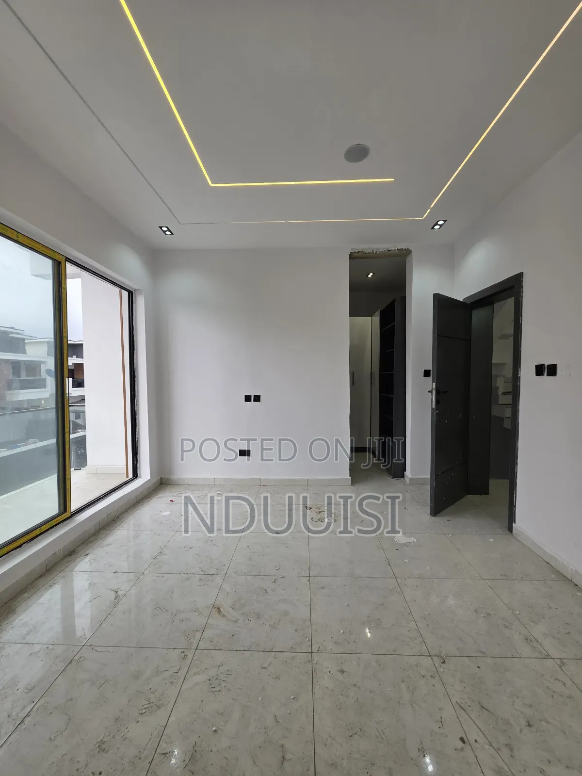 4bdrm Duplex in Dpkay Estate, Lekki for sale in Lekki