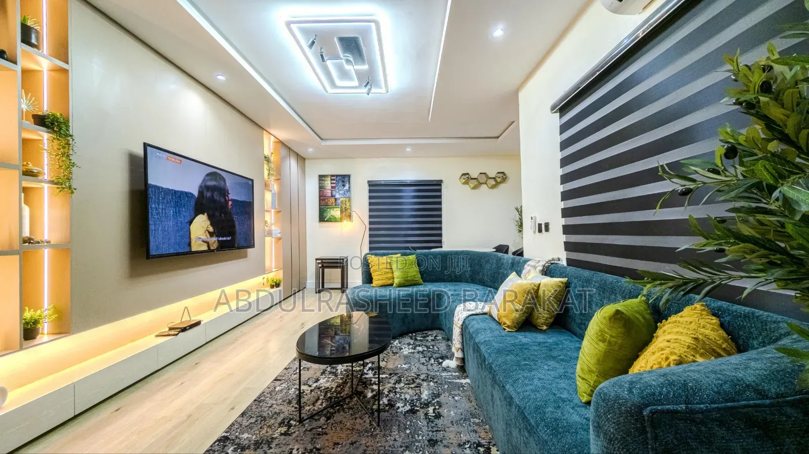 Stunning 3 Bedrooms Apartment With, Football Pitch,Fast Wifi,Balcony in Lekki