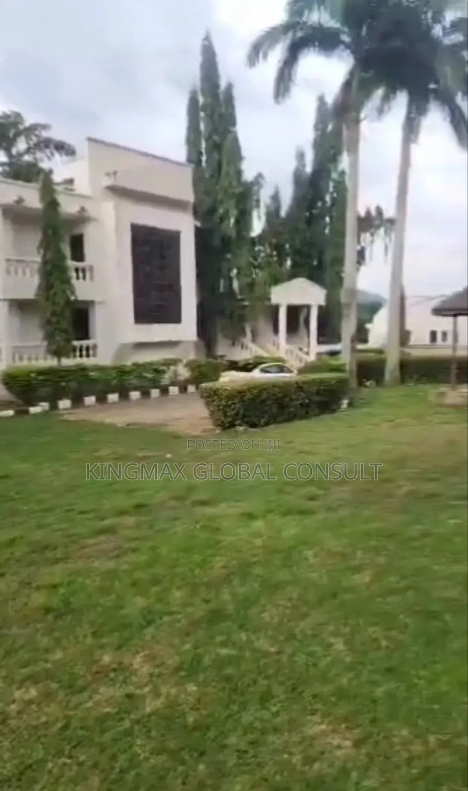8bdrm Duplex in Maitama Main Abuja for sale in Maitama
