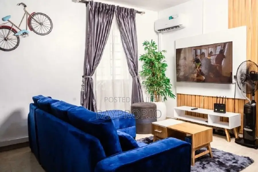 1 Bedroom Shortlet in Surulere in Ijesha