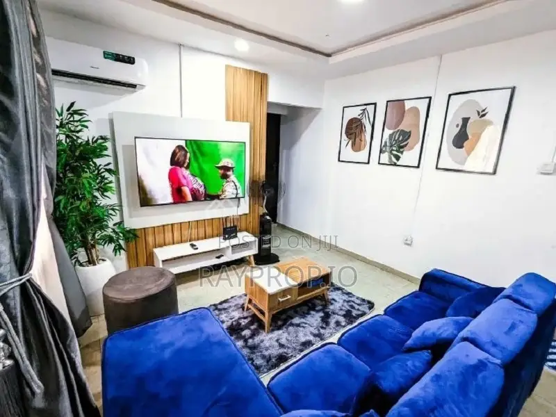1 Bedroom Shortlet in Surulere in Ijesha