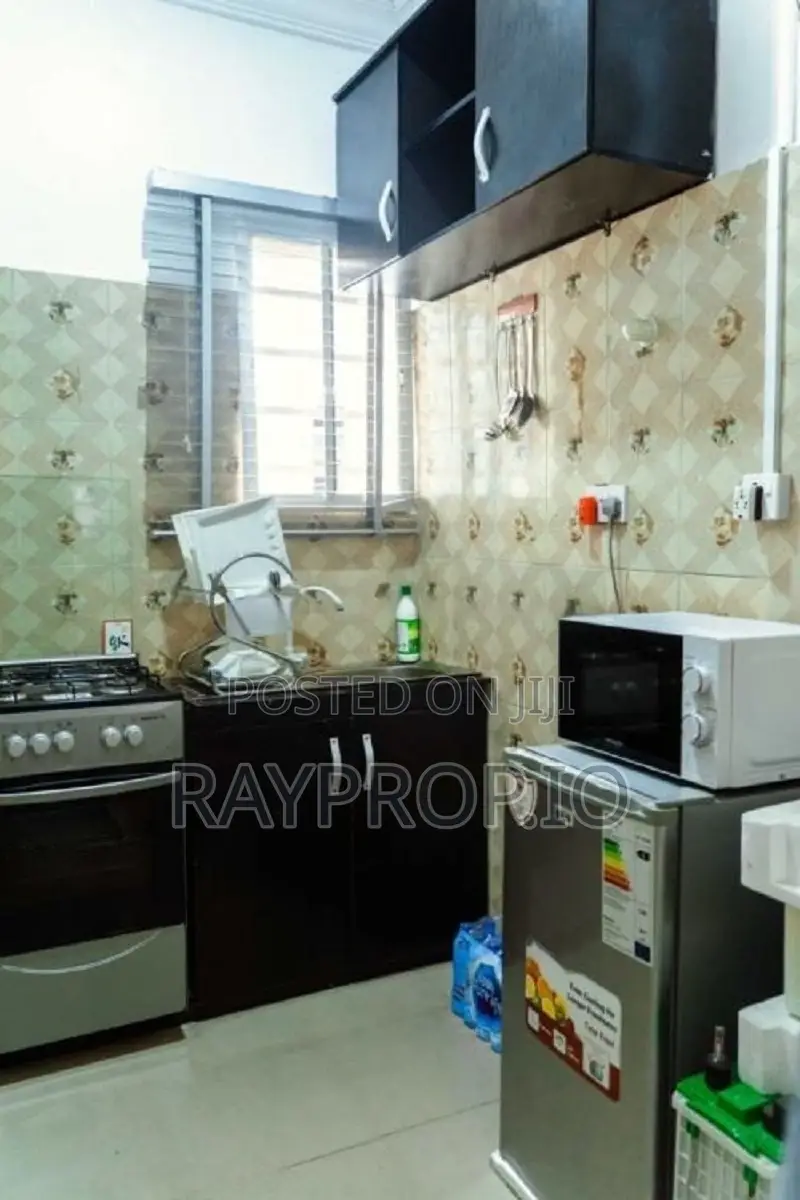 1 Bedroom Shortlet in Surulere in Ijesha