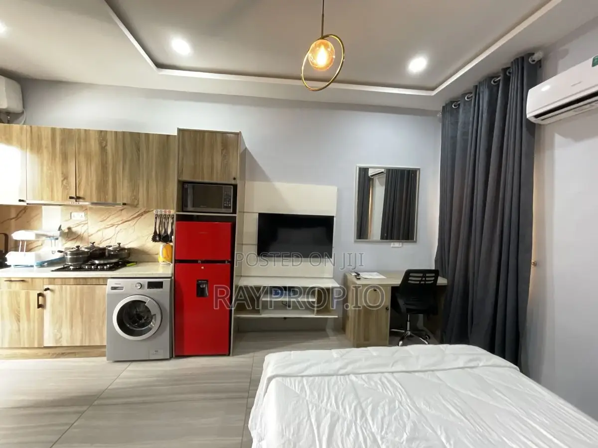 Studio Shortlet in Ikota Lekki in Ikota