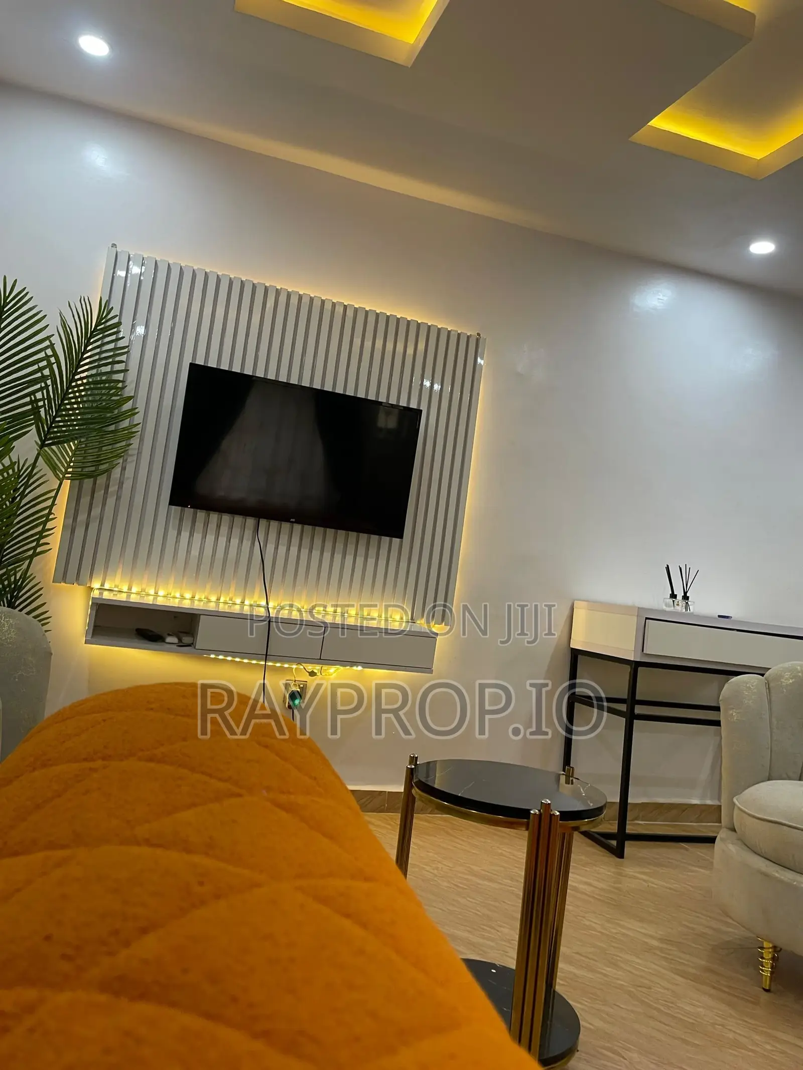 1 Bedroom Shortlet in Ikeja in Adeniyi Jones