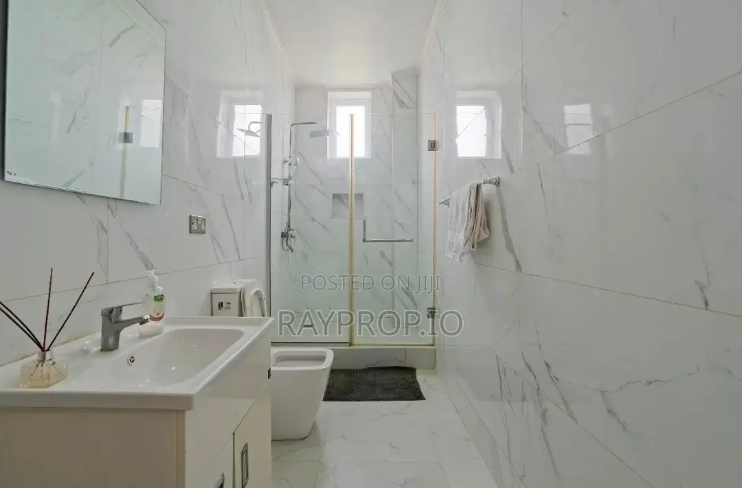 3 Bedroom Shortlet in Ikoyi in Banana Island