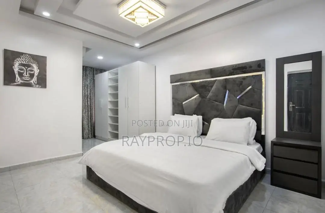 3 Bedroom Shortlet in Ikate Lekki in Ikate