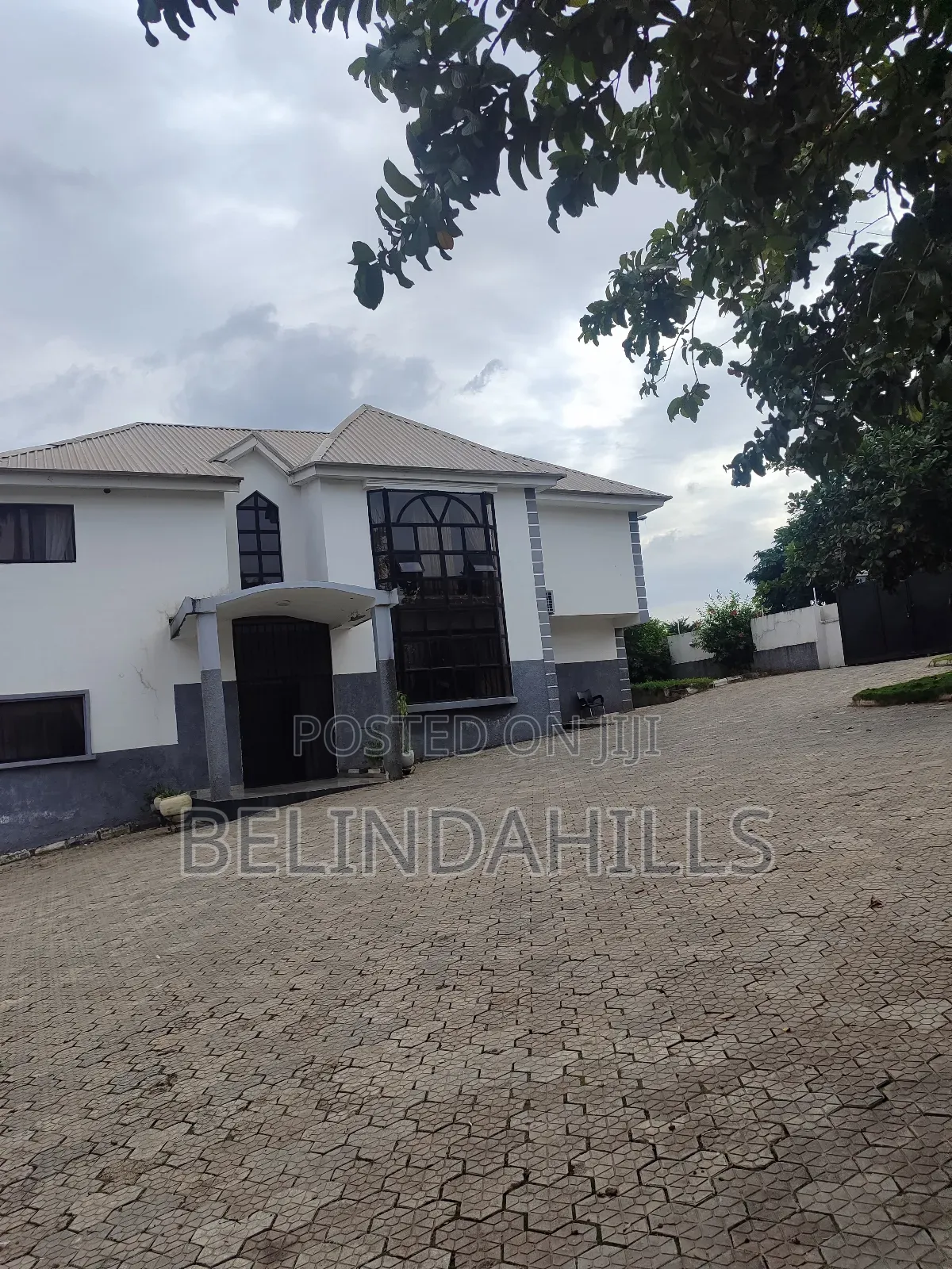 6bdrm Duplex in Wuse 2 for sale in Wuse 2