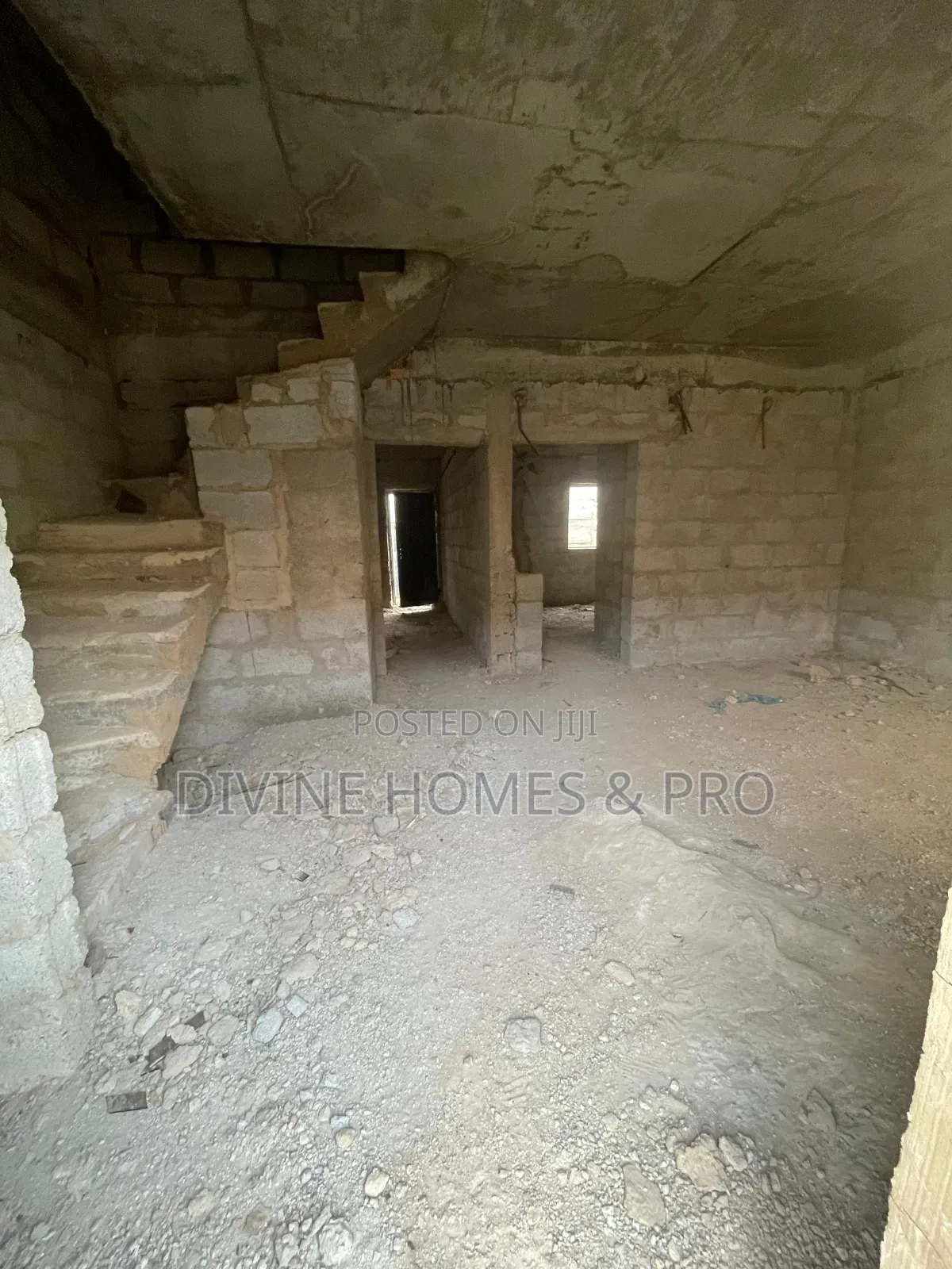 4bdrm Duplex in Life Camp for sale in Life Camp