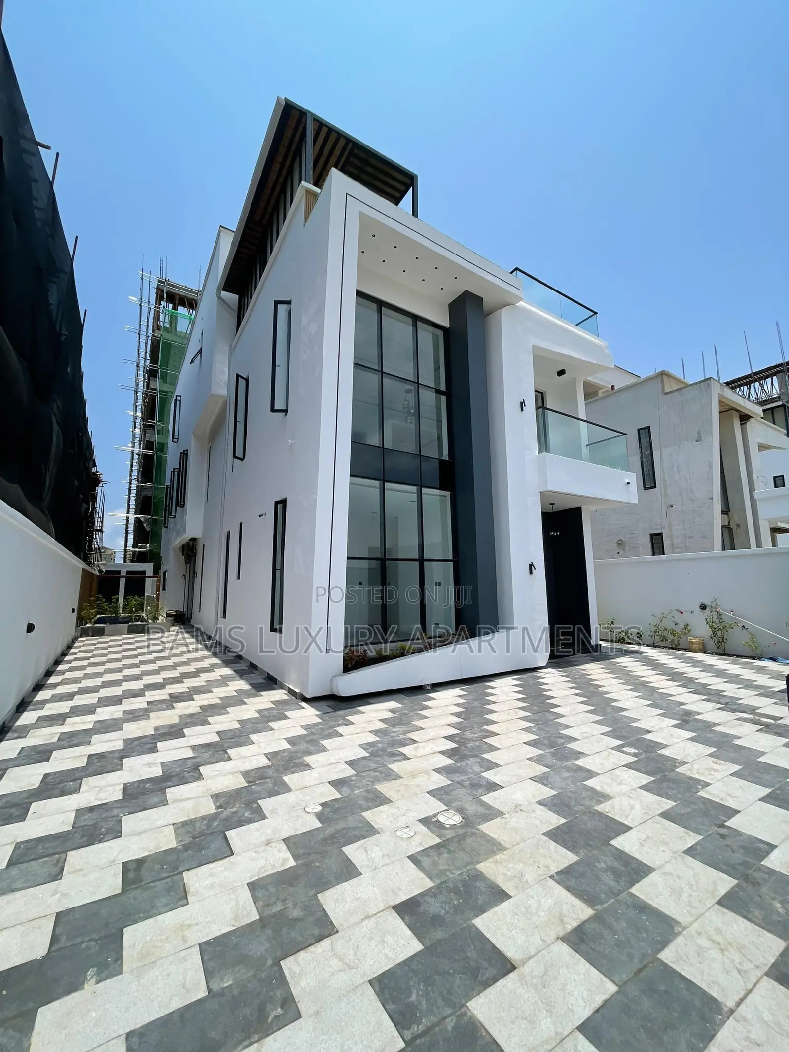 Furnished 5bdrm Duplex in Lekki Phase 1 for sale in Lekki Phase 1