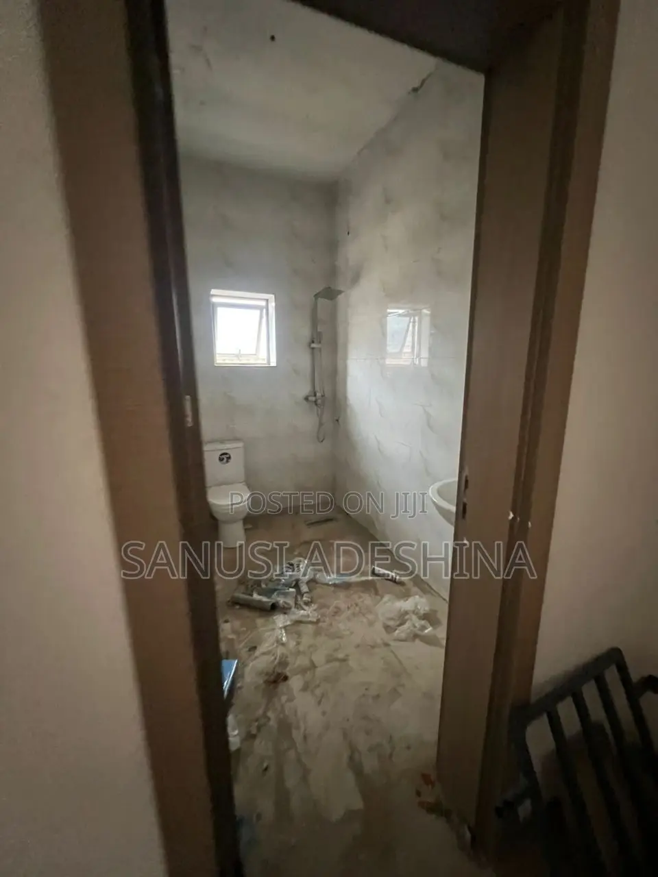 4bdrm Duplex in Jahi Gilmore Very for sale in Jahi