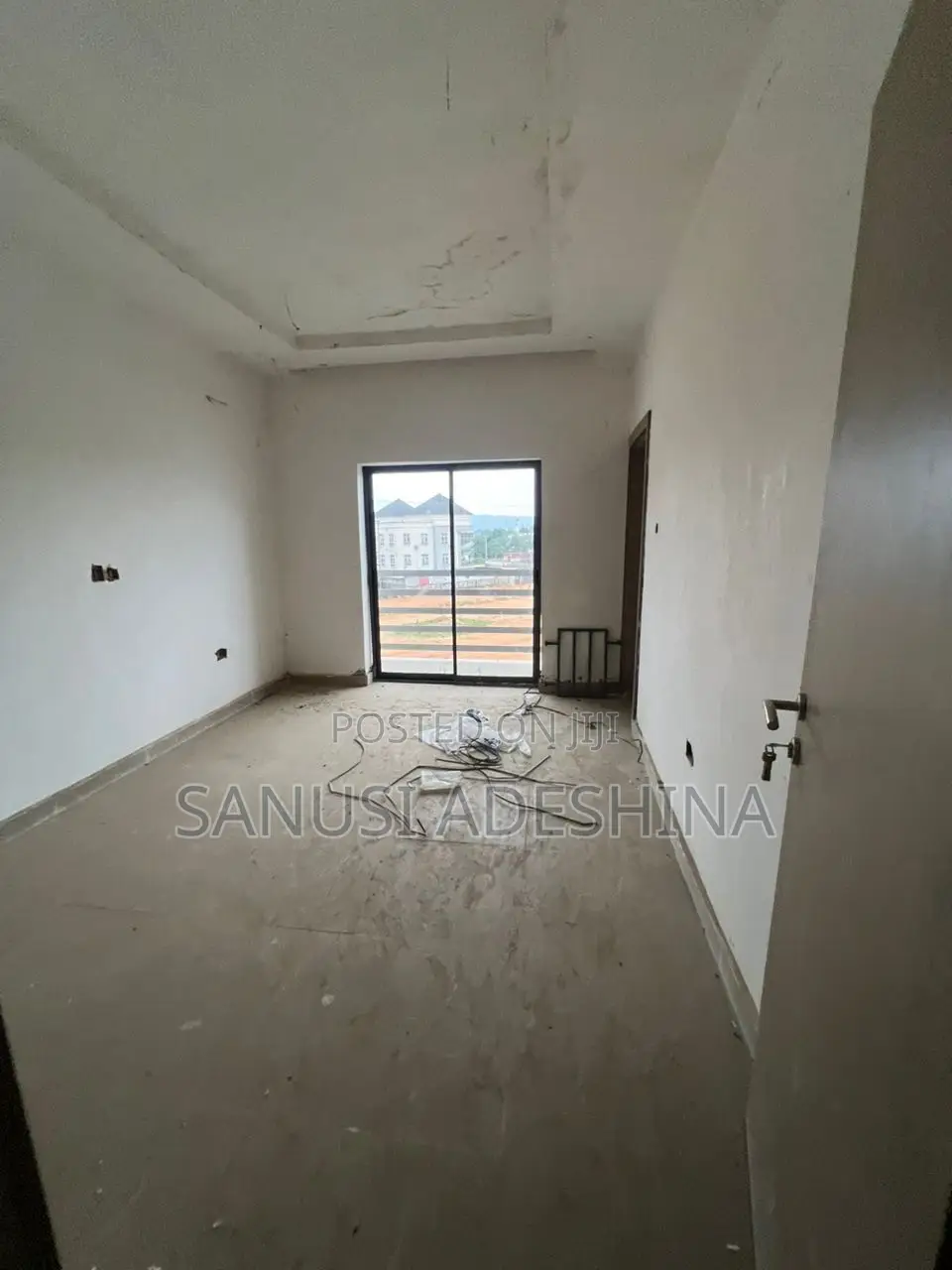 4bdrm Duplex in Jahi Gilmore Very for sale in Jahi