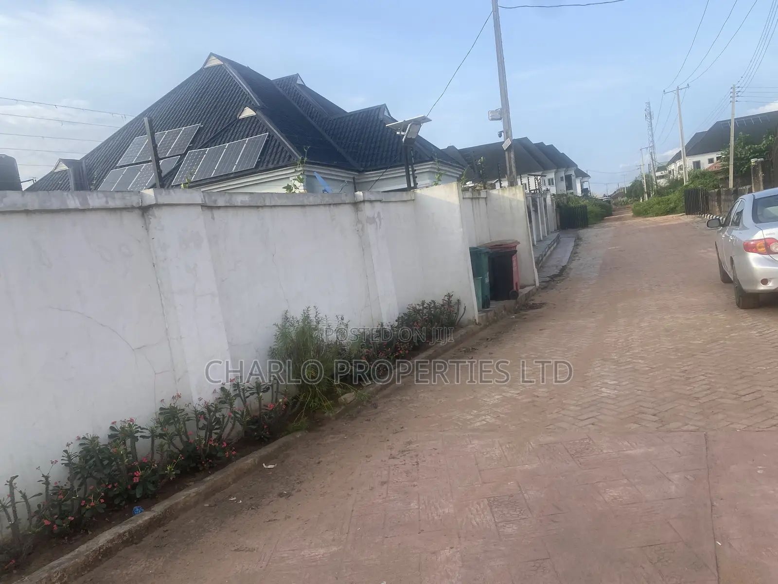 Nice 75ft by 100ft in Ugbor for Outright Sale in Benin City