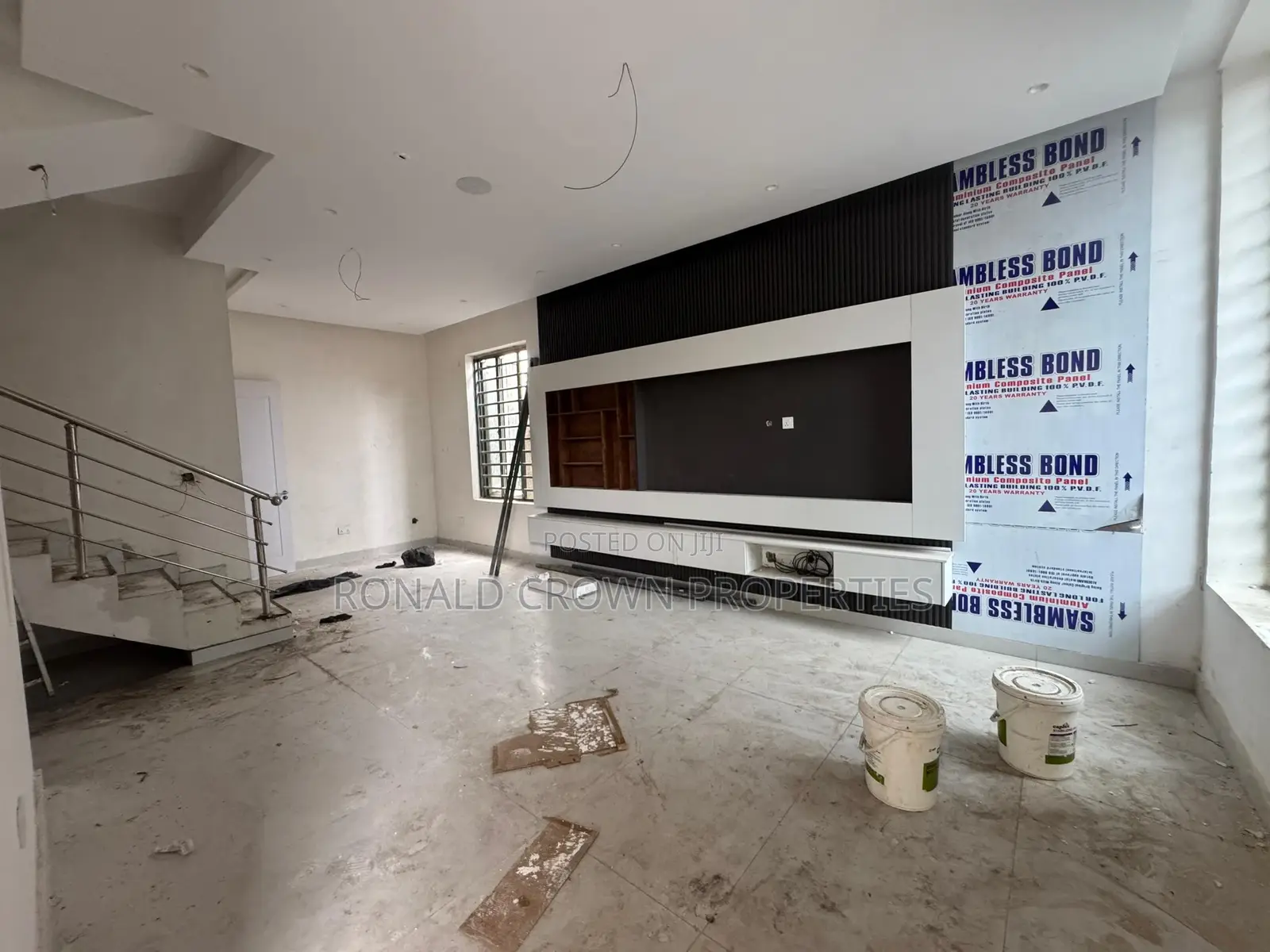 5bdrm House in Adeniyi Jones for sale in Adeniyi Jones